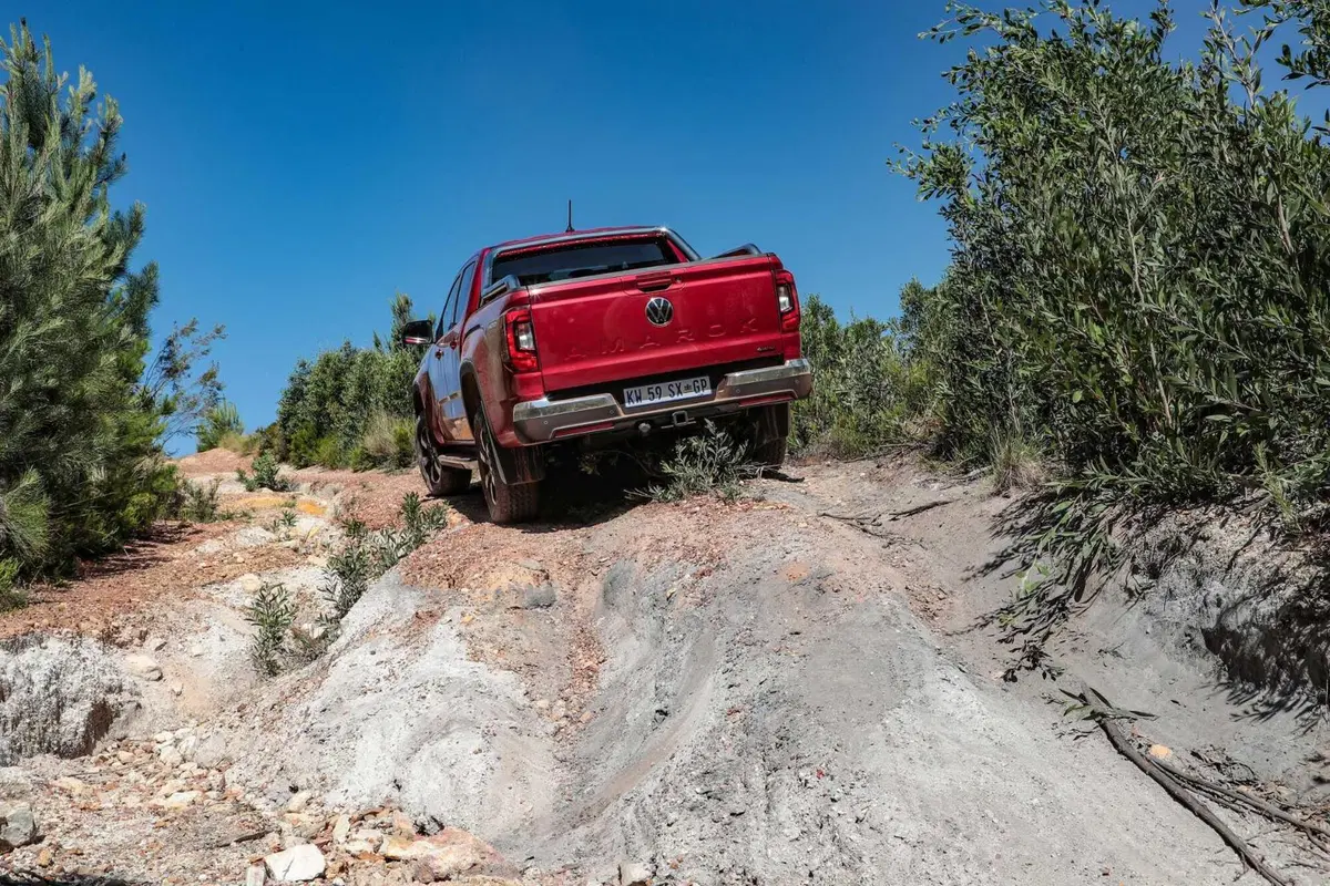 Volkswagen Amarok: anche in Italia debutta il pick-up di lusso  (5)