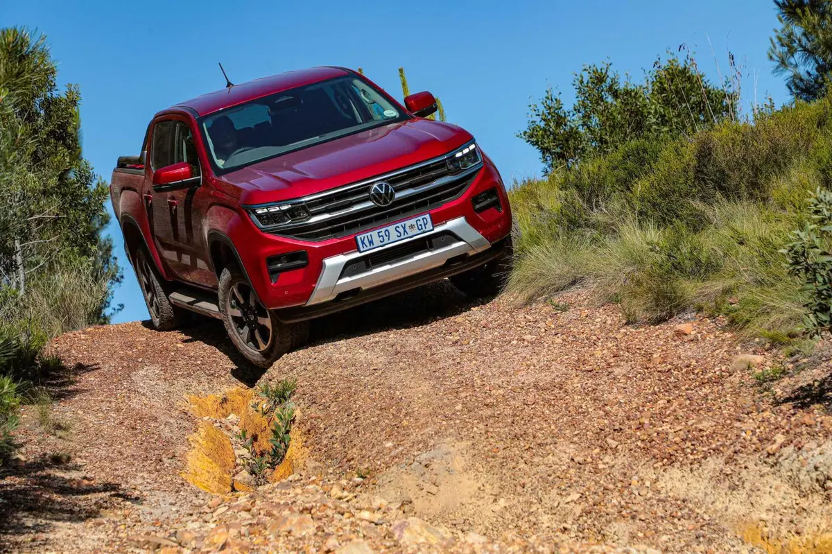 Volkswagen Amarok: anche in Italia debutta il pick-up di lusso  (7)