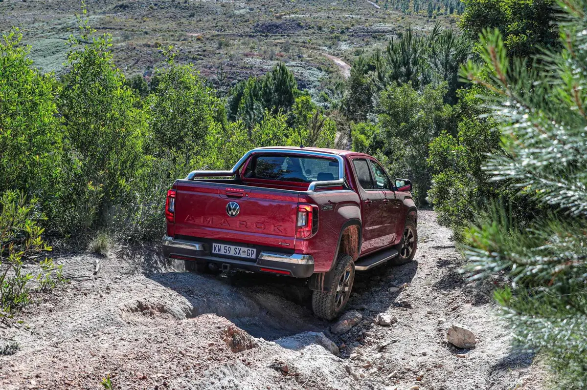 Volkswagen Amarok: anche in Italia debutta il pick-up di lusso  (8)