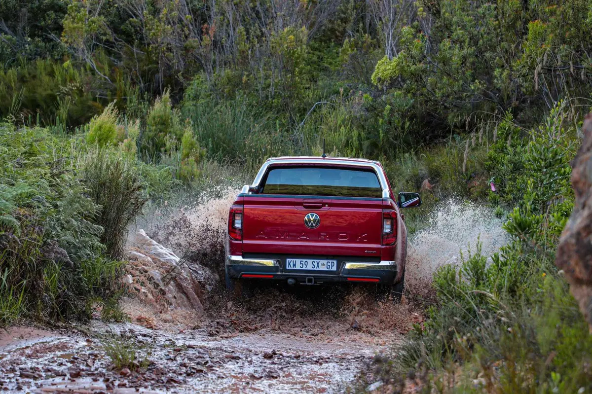 Volkswagen Amarok: anche in Italia debutta il pick-up di lusso  (10)