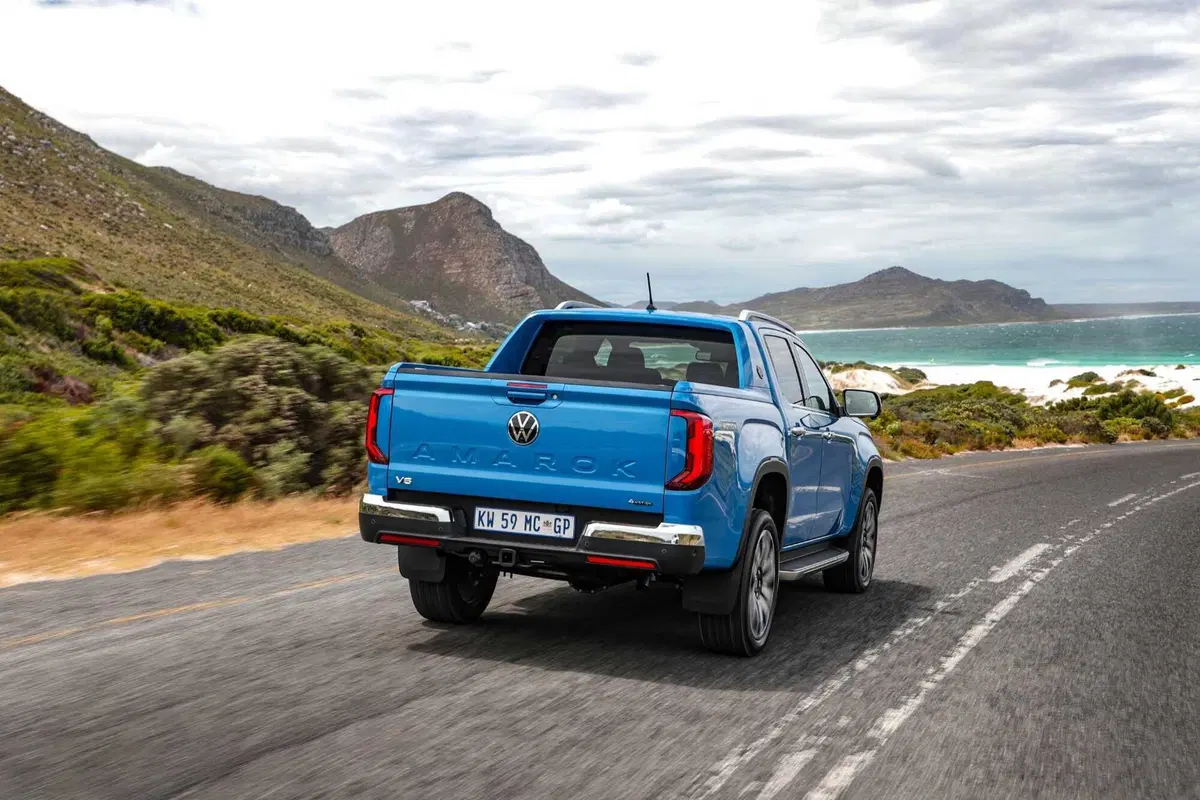 Volkswagen Amarok: anche in Italia debutta il pick-up di lusso  (15)