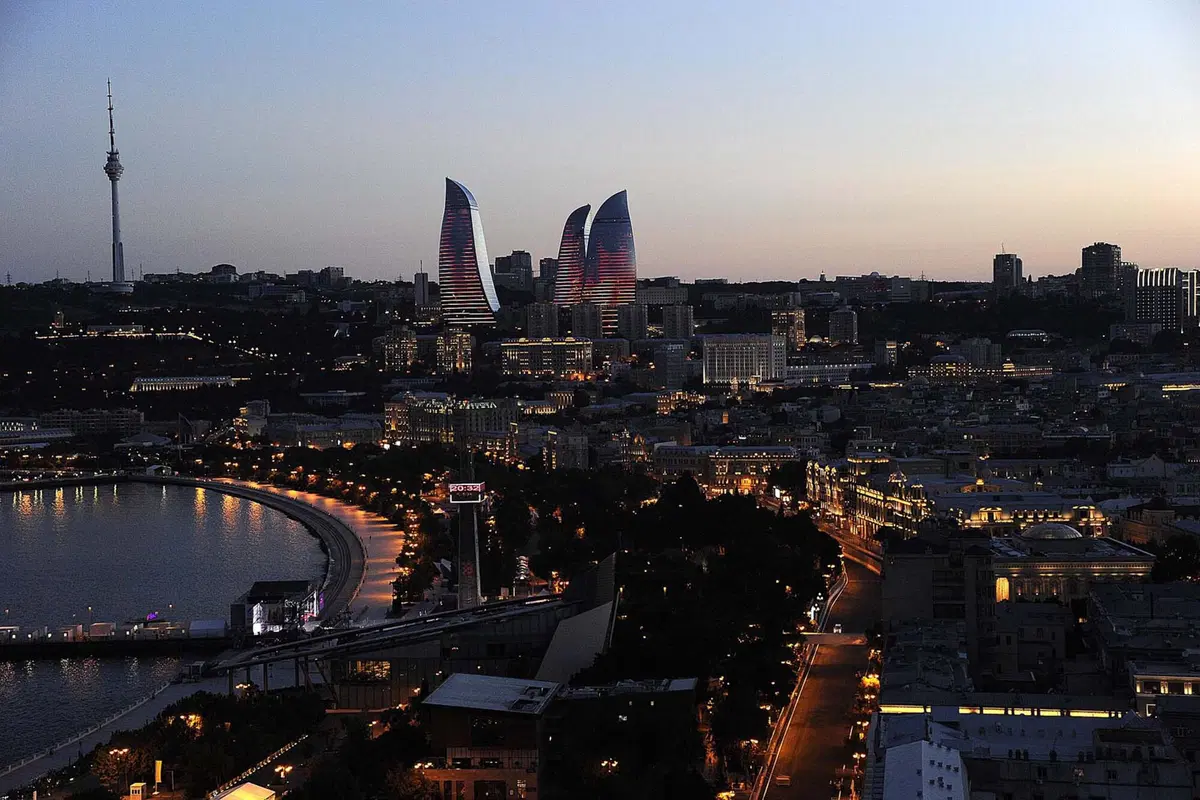 F1, Gp d'Europa 2016, FP3: (17)