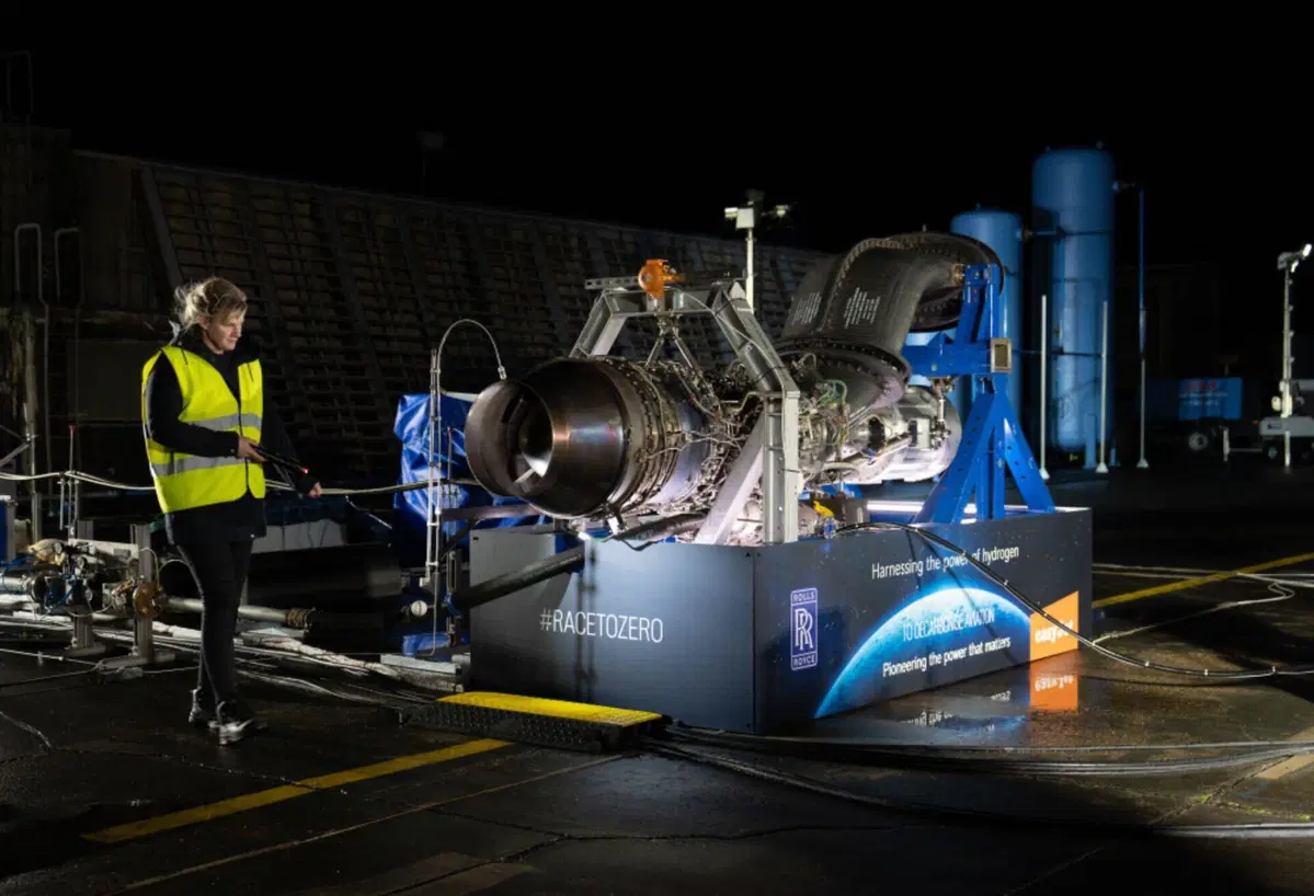 Idrogeno green per i motori jet di Rolls Royce e gli aerei di linea di easyJet (13)