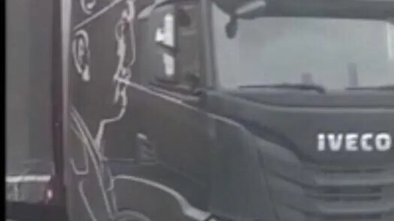 In Laguna a Venezia con un camion "fascista": indagini [VIDEO] 