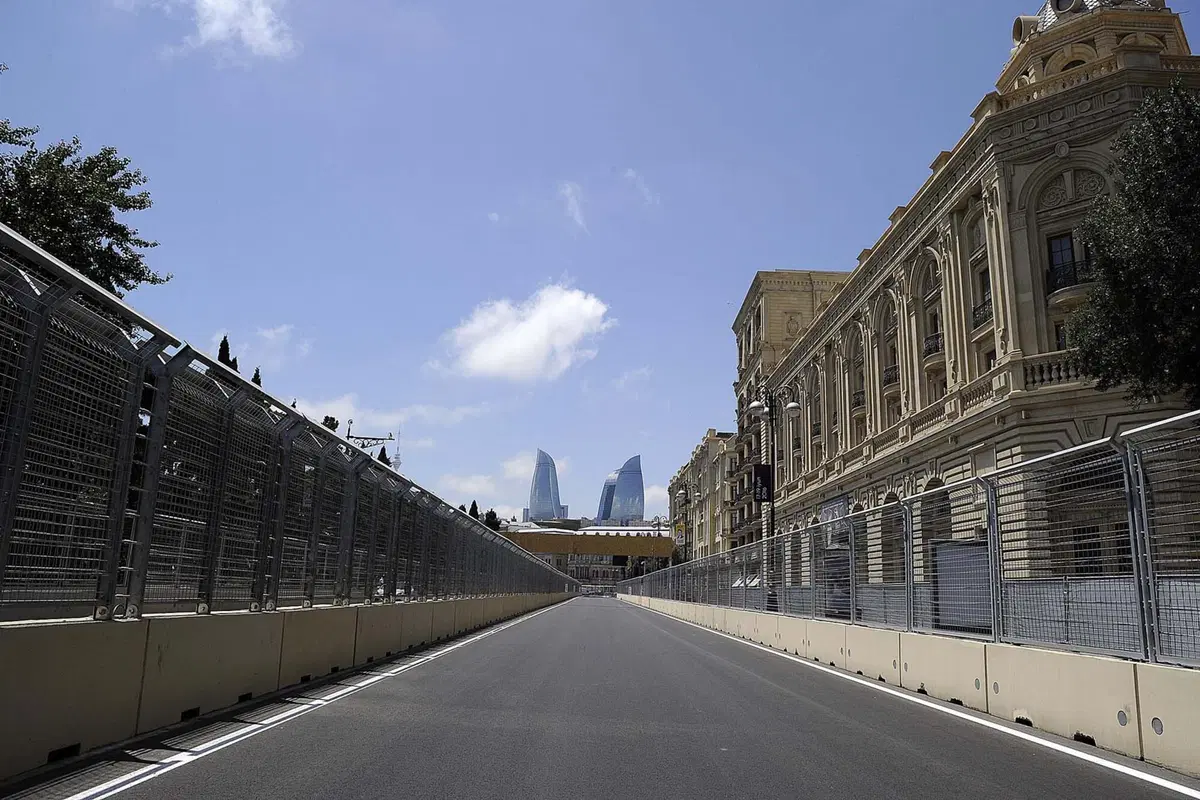 F1, Gp d'Europa 2016, FP3: (26)