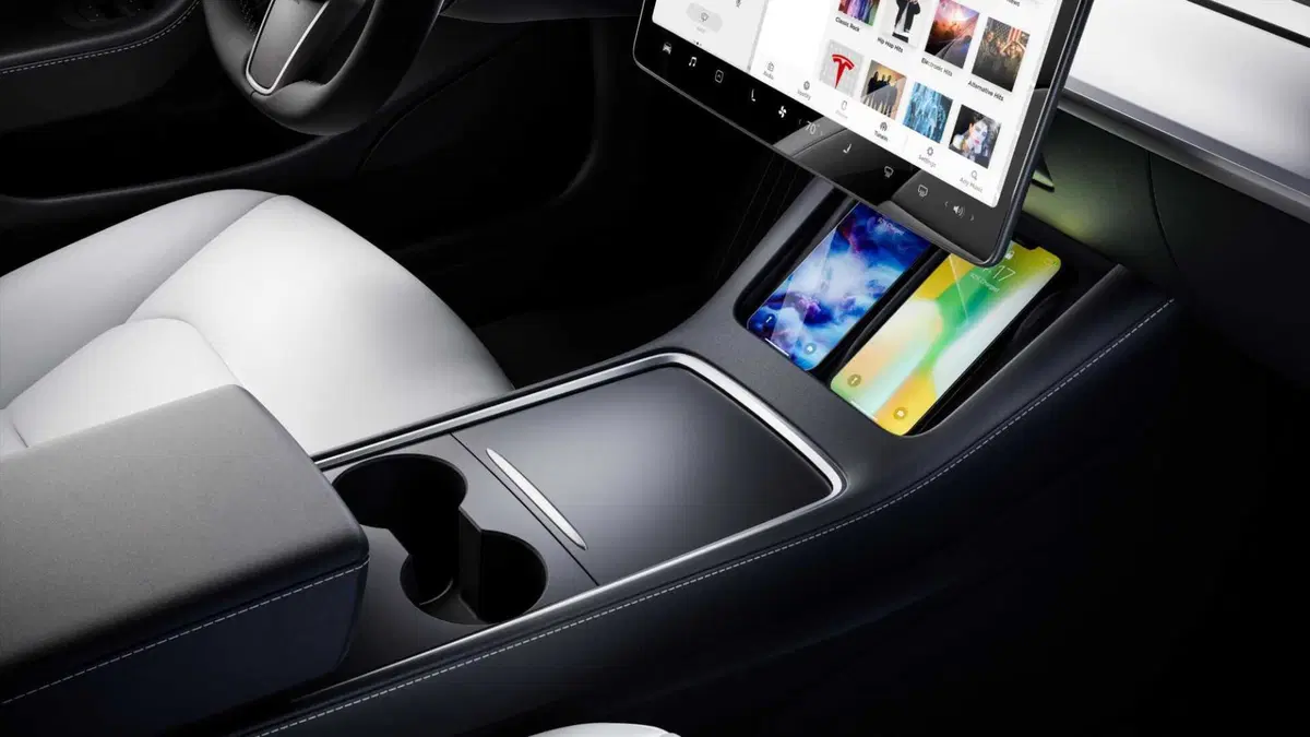Tesla Model 3 (2018-->>) (42)