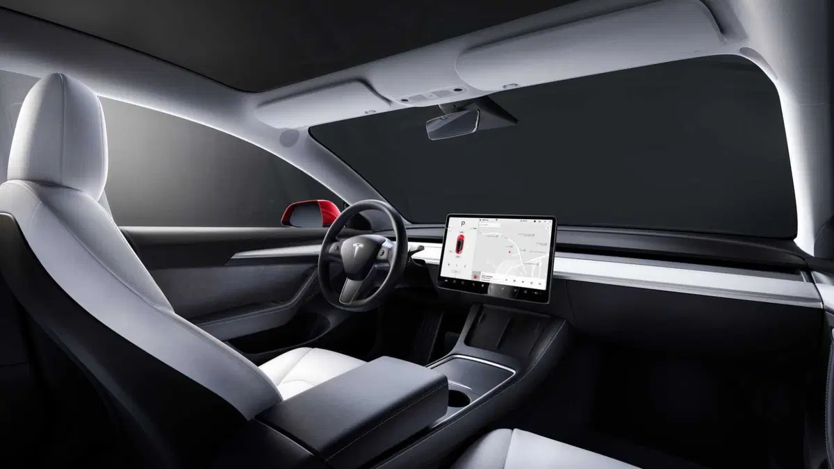 Tesla Model 3 (2018-->>) (37)