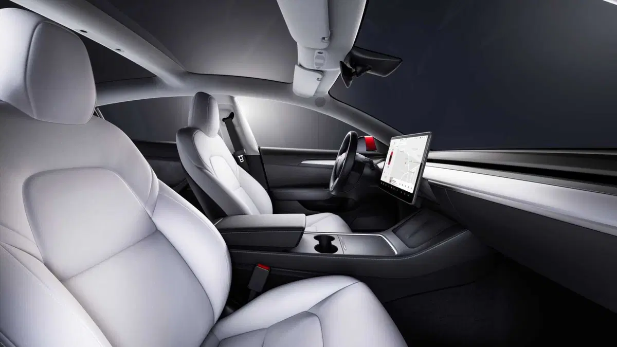 Tesla Model 3 (2018-->>) (36)