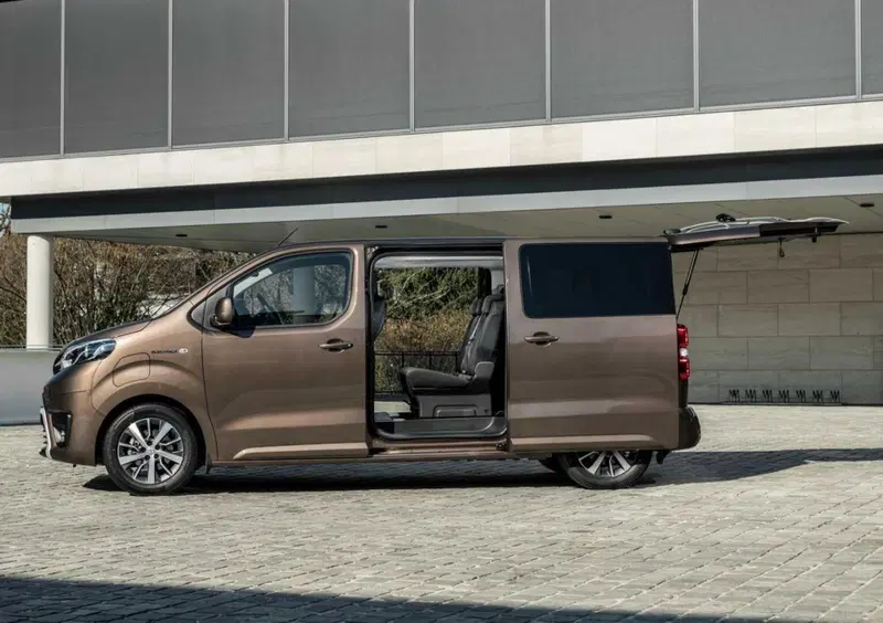 Toyota Proace Verso (2021-23) (10)