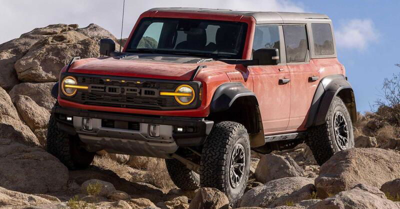 Scende in campo e le ha tutte contro (pure la Panda): nuova Ford Bronco top e flop