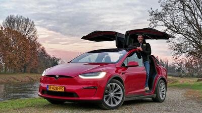 Tesla Model X Plaid, con 1020 CV &egrave; la SUV pi&ugrave; scattante al mondo! [Video]