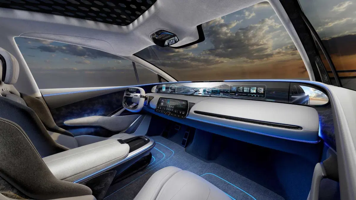 Aehra Suv: immagini degli interni e il display 'infinito'   (4)