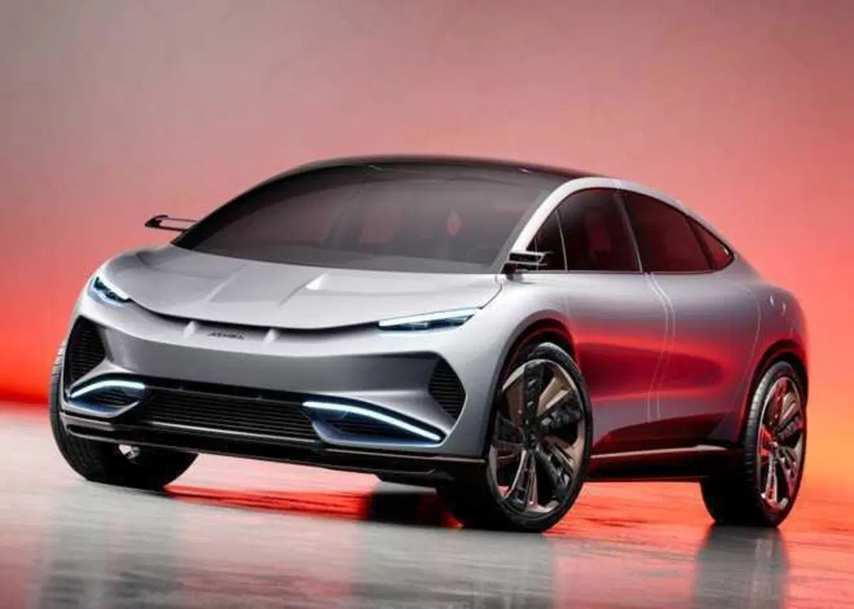 Aehra Suv: immagini degli interni e il display 'infinito'   (6)