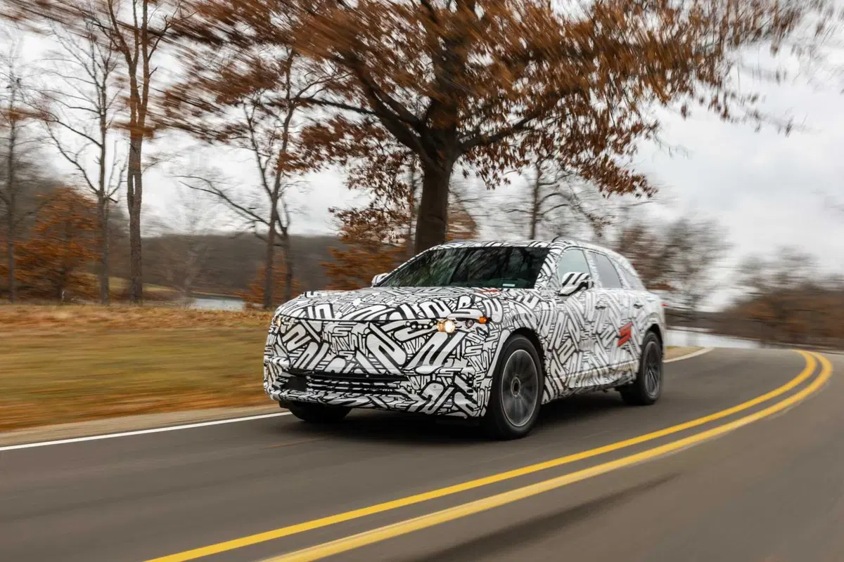 Honda comincia a fare sul serio con le elettriche Acura ZDX (2024) (2)