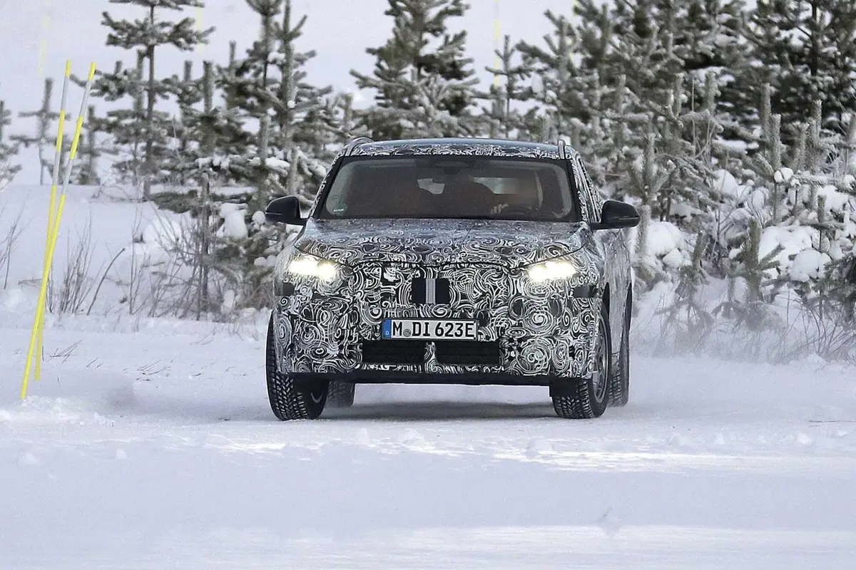 Nuova BMW X2 e iX2, ecco le foto spia (3)