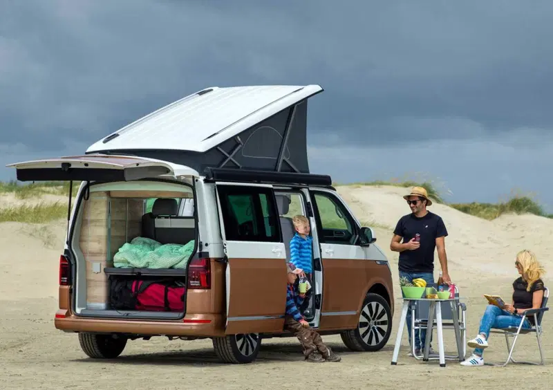 Volkswagen Veicoli Commerciali California (2015-23) (14)