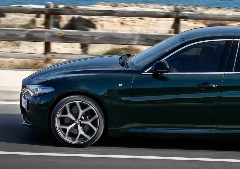 Alfa Romeo Giulia (30)
