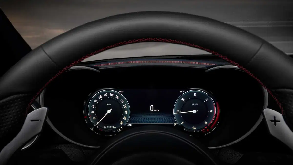 Alfa Romeo Giulia 2.0 Turbo 280 CV AT8 Veloce (16)