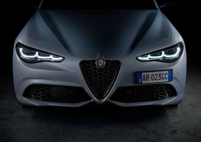 Alfa Romeo Giulia (11)