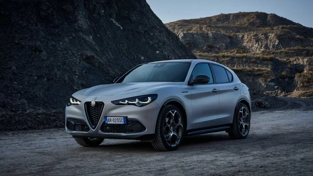 Alfa Romeo Stelvio Stelvio 2.2 Turbodiesel 160 CV AT8 RWD Ti