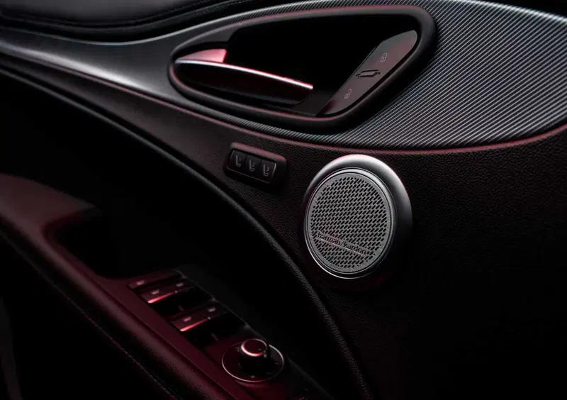 Alfa Romeo Stelvio (13)