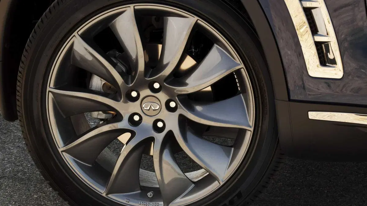 Infiniti FX FX37 GT (5)