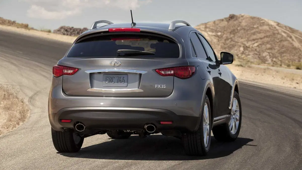 Infiniti FX FX37 GT (4)