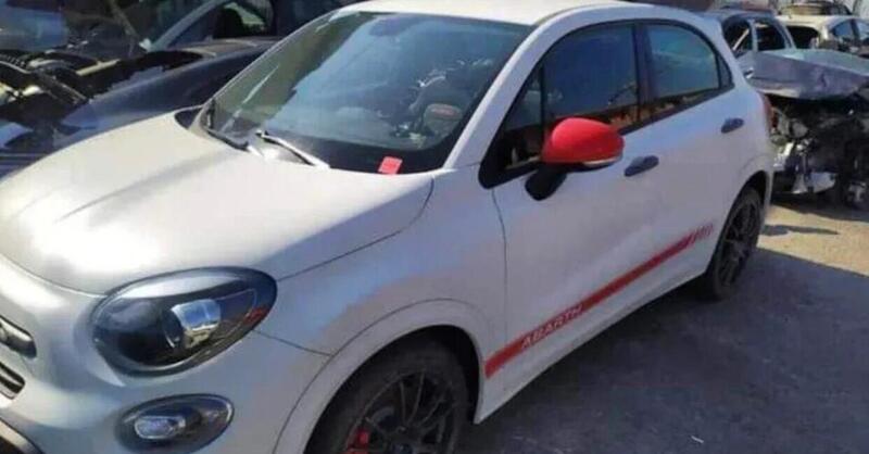 Abarth 500X: foto di un prototipo quasi completo. Sembra che FIAT ci avesse lavorato parecchio... 