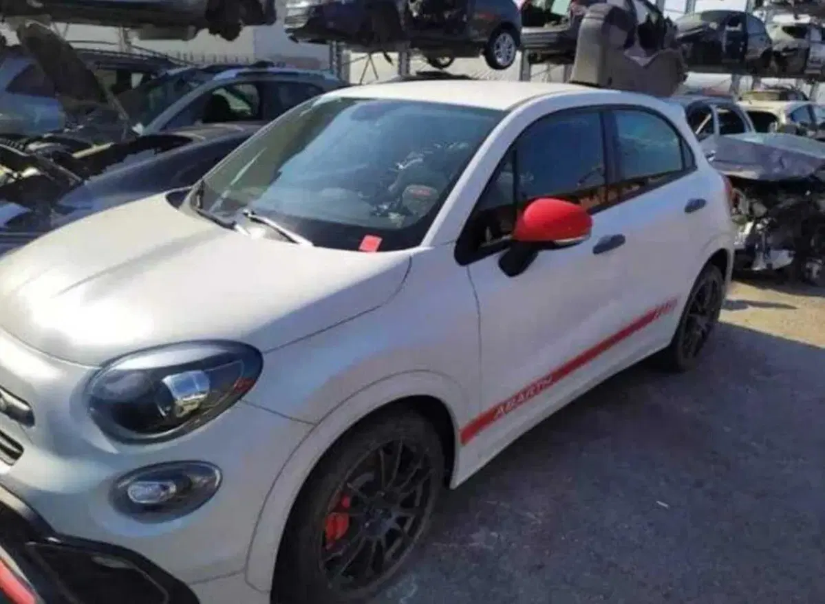 Abarth 500X Prototipo (4)