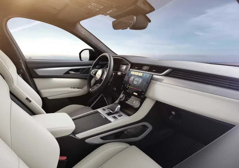 Jaguar F-Pace (13)