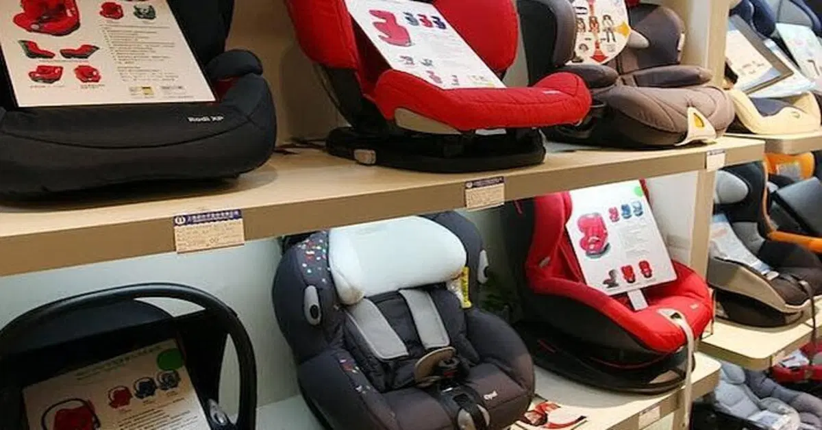 Seggiolini per bambini: meno cari dal 2023, l'IVA scende al 5%