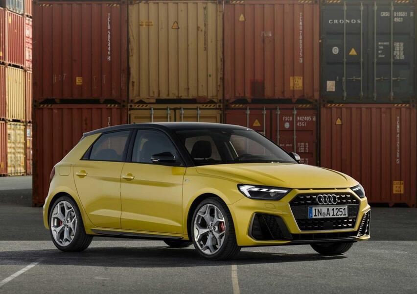 Audi A1 allstreet 35 TFSI S tronic Identity Contrast nuove, listino