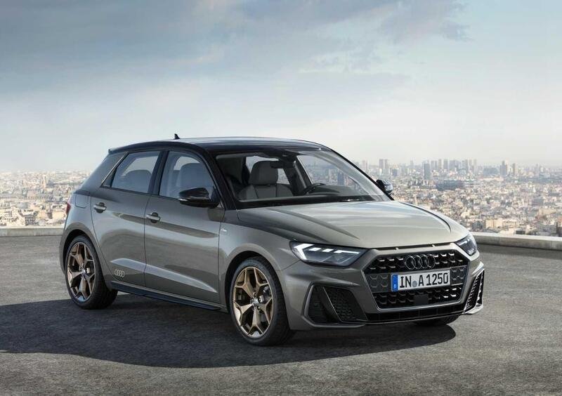 Audi A1 e Q2, nuova gamma italiana: foto, caratteristiche, allestimenti,  accessori 