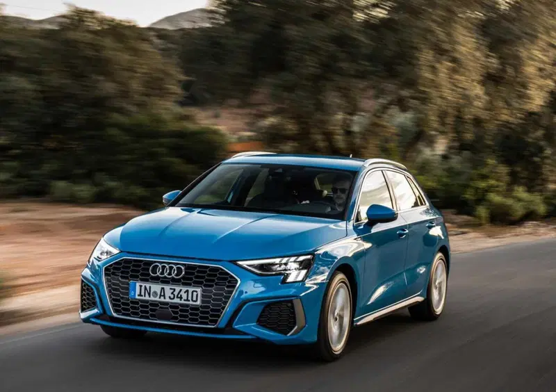 Audi A3 Sportback (2020-->>) (20)