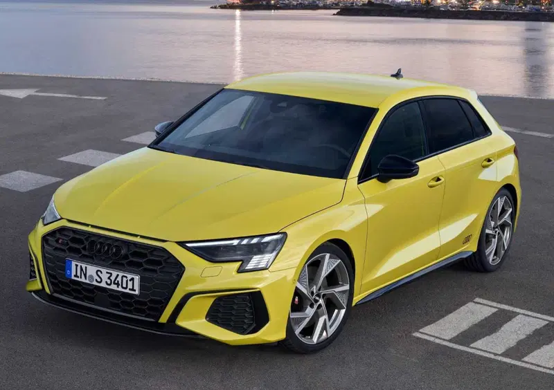 Audi S3 Sportback (2020-->>) (15)