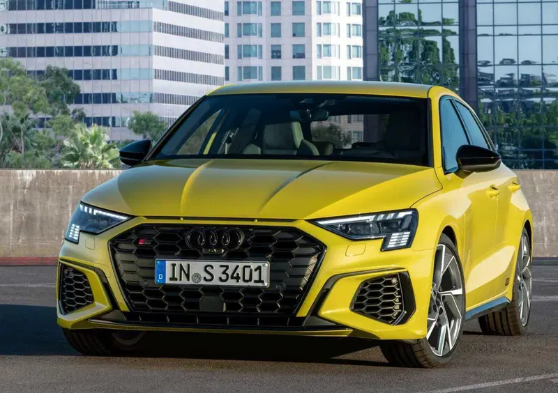 Audi S3 Sportback (2020-->>) (16)