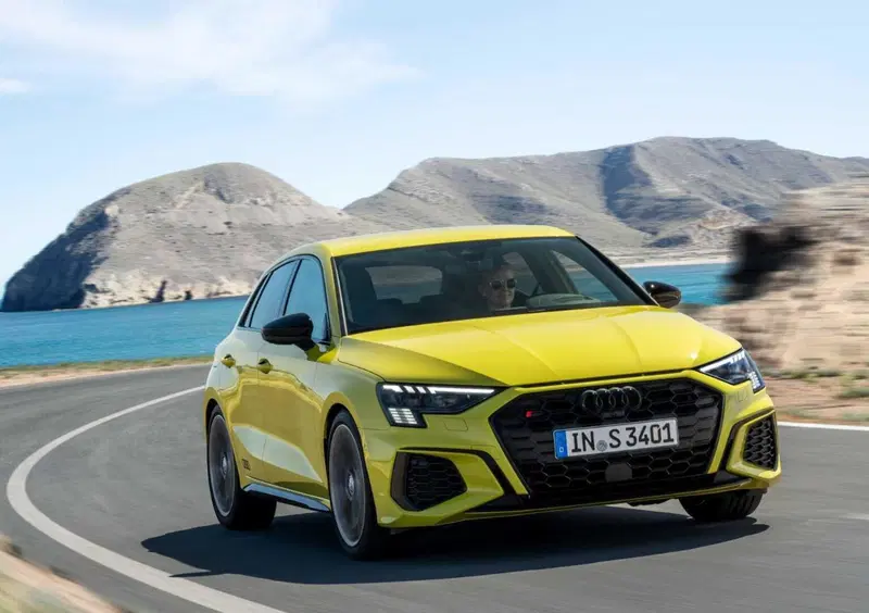 Audi S3 Sportback (2020-->>) (18)