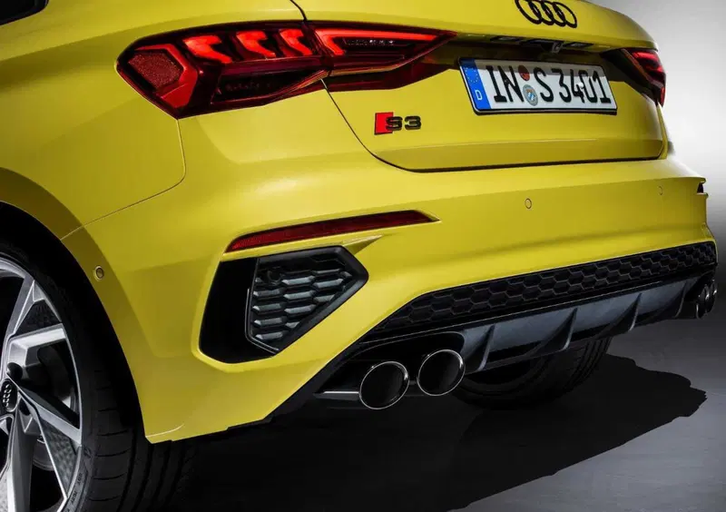 Audi S3 Sportback (2020-->>) (37)