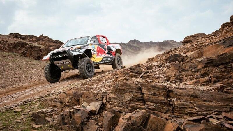 Dakar 2023-D2. Il Ritorno di Al Attiyah, Toyota. Sainz al Comando