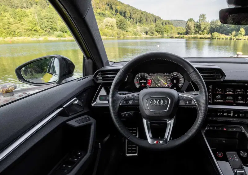 Audi S3 Sportback (2020-->>) (30)