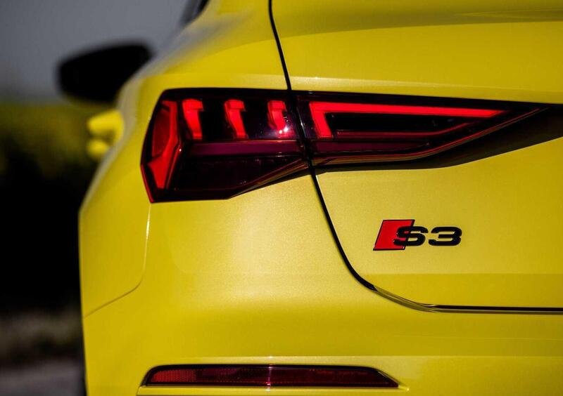 Audi S3 Sportback (2020-->>) (21)