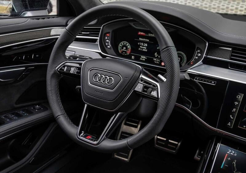 Audi A8 (2017-->>) (16)