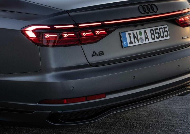 Audi A8 (2017-->>) (21)