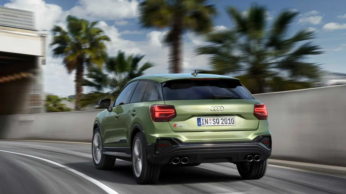 Audi SQ2 (12)