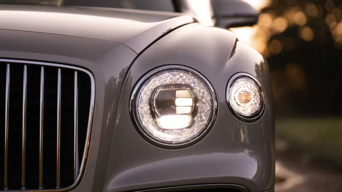 Bentley Flying Spur Spur 2.9 V6 hybrid auto (28)