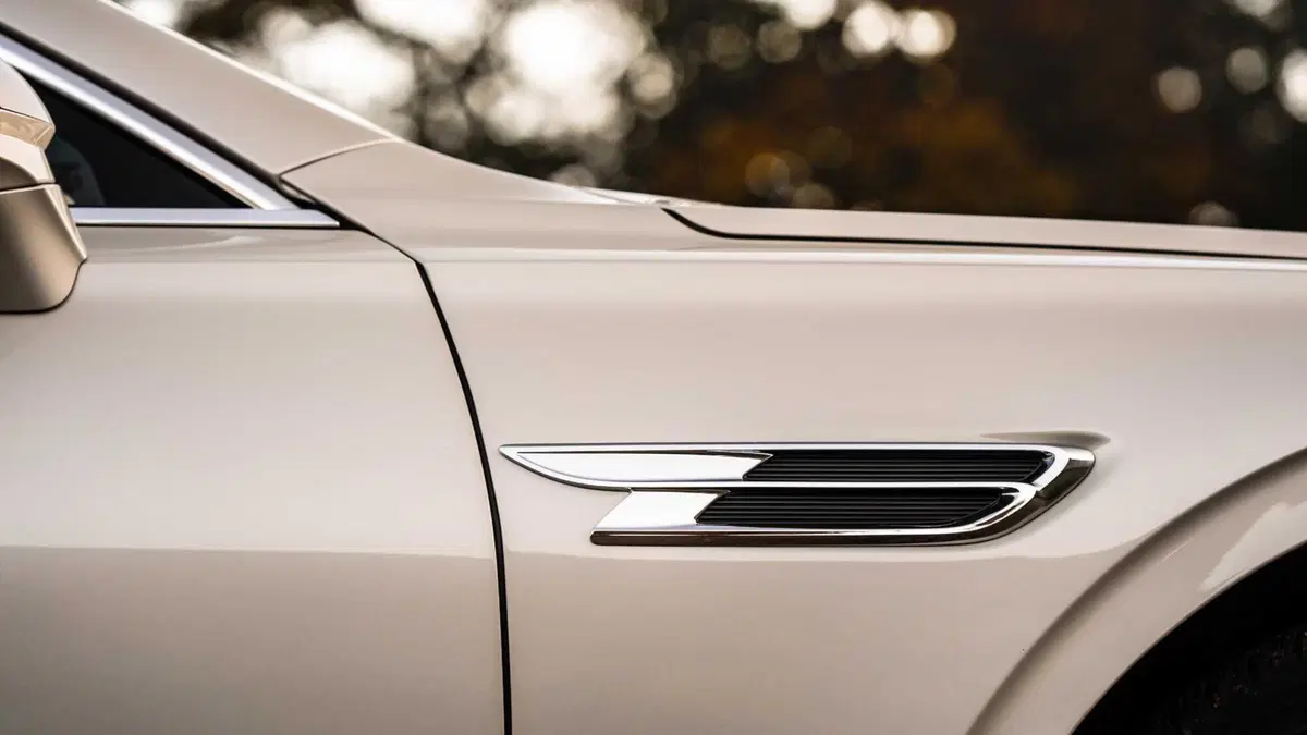 Bentley Flying Spur Spur 2.9 V6 hybrid auto (27)