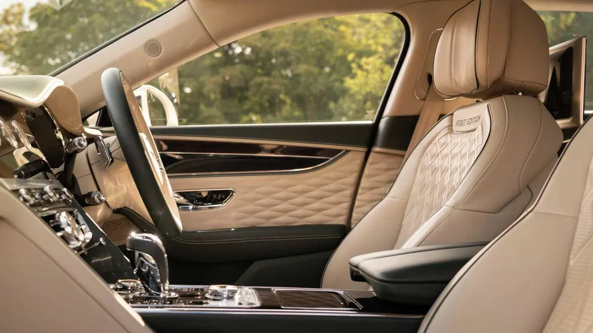 Bentley Flying Spur Spur 2.9 V6 hybrid auto (9)