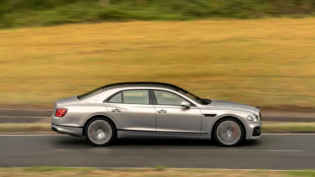 Bentley Flying Spur Spur 2.9 V6 hybrid auto (6)