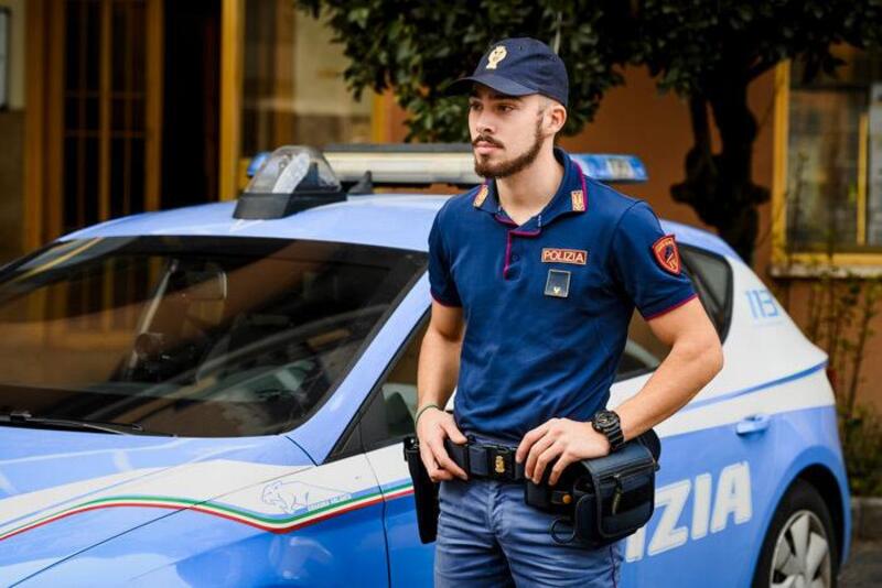 Agente ordinario Polizia di Stato