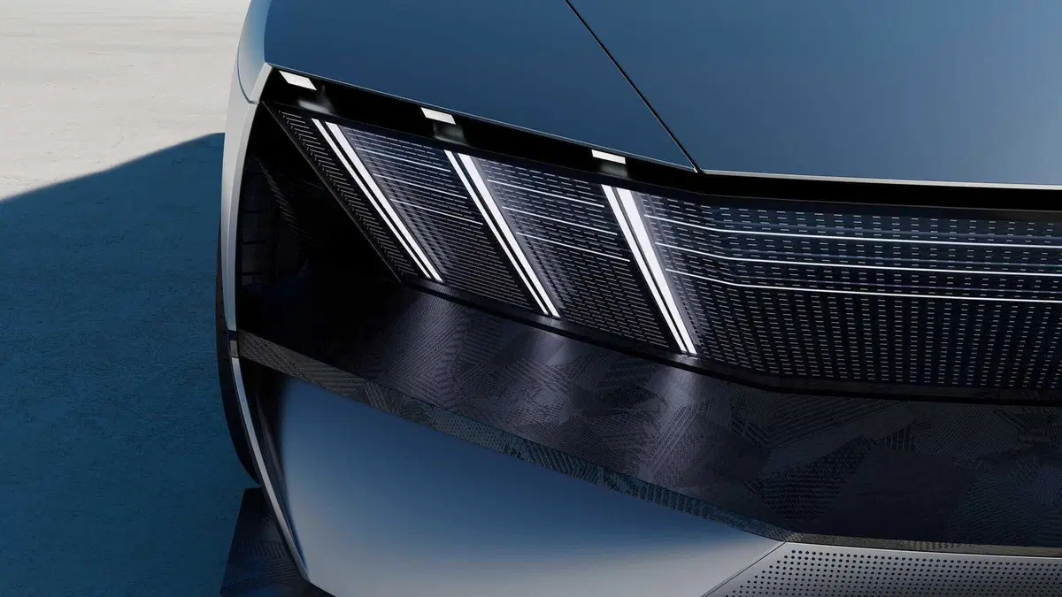 Peugeot Inception: elettrica ad alta autonomia, da Milano a Napoli senza soste  (8)